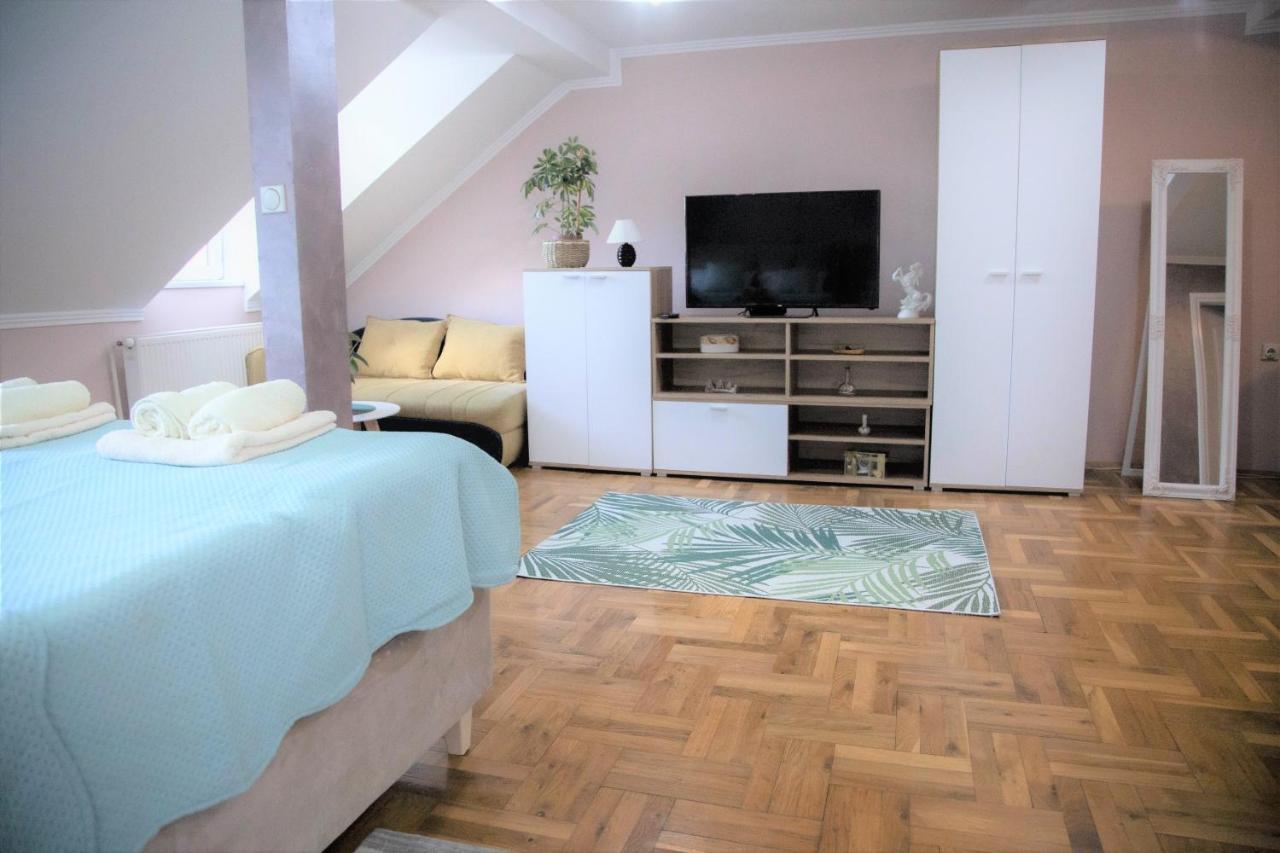 Garden Apartment Subotica Dış mekan fotoğraf